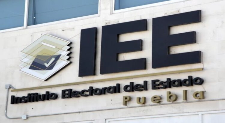 12 de 17 aspirantes avanzan para designar a la nueva presidenta del IEE en Puebla