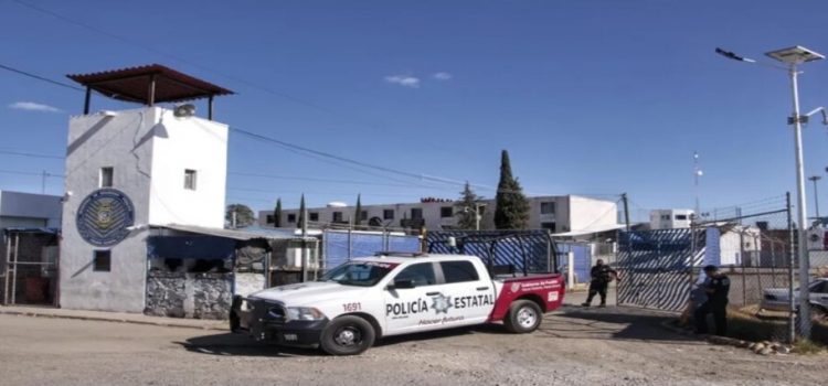 Aumentan reclusos en centros penitenciarios de Puebla