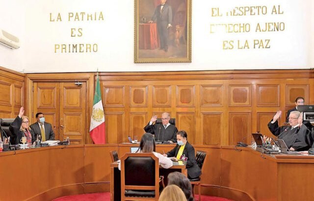 Mantiene la Corte congelado el plan B