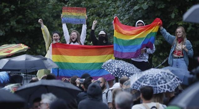 Prohibirá Rusia el cambio de sexo y a las personas trans