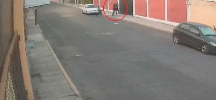 Estudiante de preparatoria acuchilla a compañero en Puebla