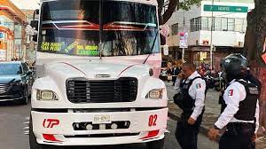 Dos mujeres mueren tras ser atropelladas por un autobús en Puebla