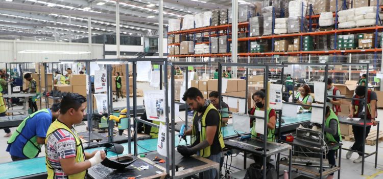 Puebla ocupa lugar 17 a nivel nacional en productividad manufacturera