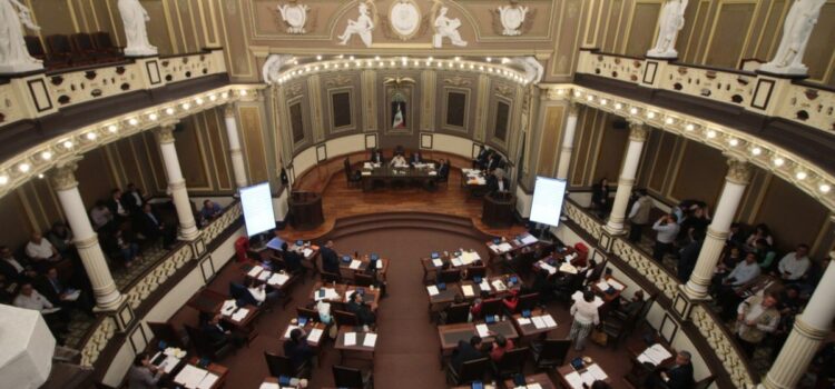 Congreso de Puebla a punto de definir su postura sobre la despenalización del aborto