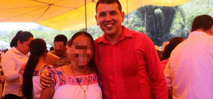 Detienen a Rafael Lara Martínez, alcalde de Huehuetla, Puebla