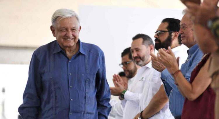 López Obrador anuncia subsidio a tarifas eléctricas en el noreste de México