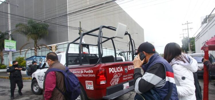 Autoridades reciben información sobre presunta bomba en la Casa de Justicia de Puebla