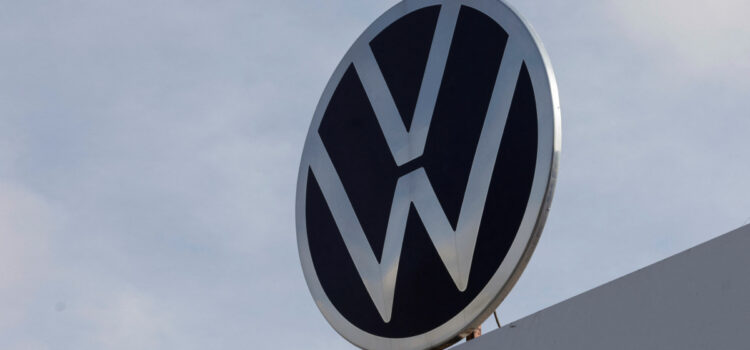 México resuelve queja laboral contra Volkswagen de Puebla por denegación de derechos sindicales