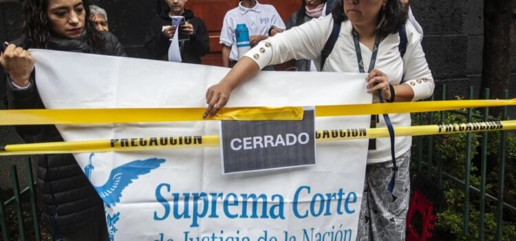 Trabajadores de la SCJN se suman al paro en protesta por la reforma judicial