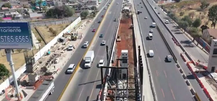 Cortes intermitentes en la autopista México-Puebla por obras del Trolebús Chalco-Santa Martha