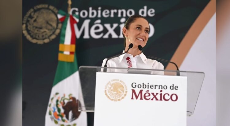 Sheinbaum contra la privatización del agua en Puebla