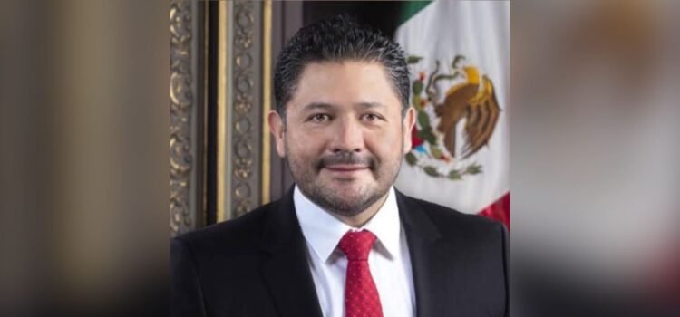 Enrique Rivera titular de la Comisión de Búsqueda en Puebla, colectivos inconformes
