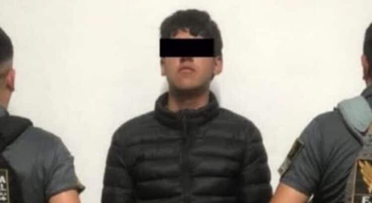 Detienen al hijo del alcalde de Ahuazotepec; cuarto edil de Puebla bajo investigación