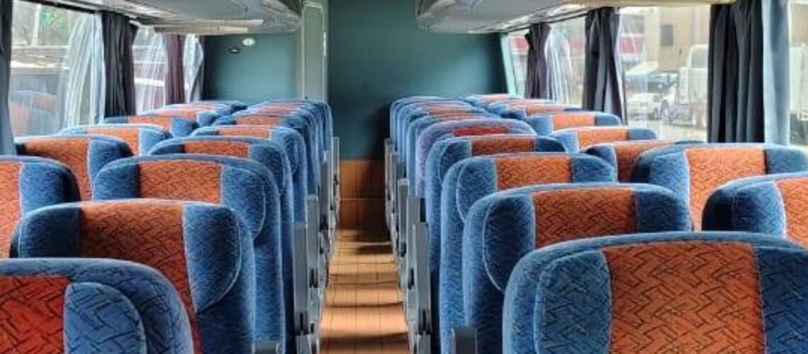 Operan de forma ilegal casi mil autobuses turísticos en Puebla