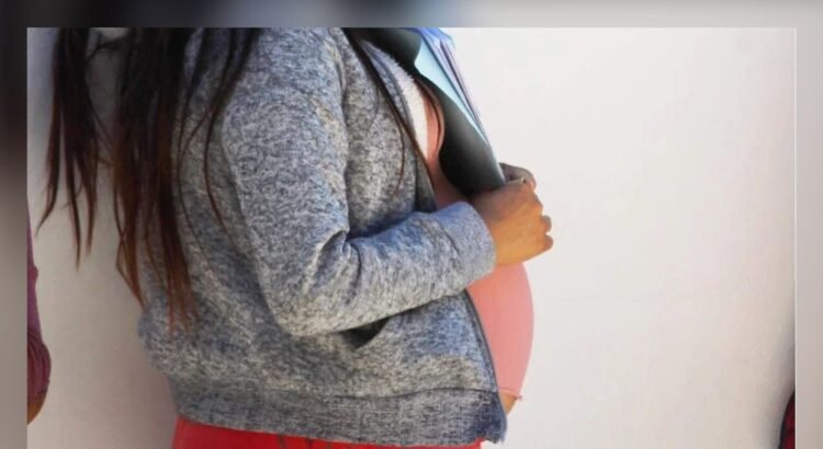 Puebla 3er lugar nacional en embarazo adolescente