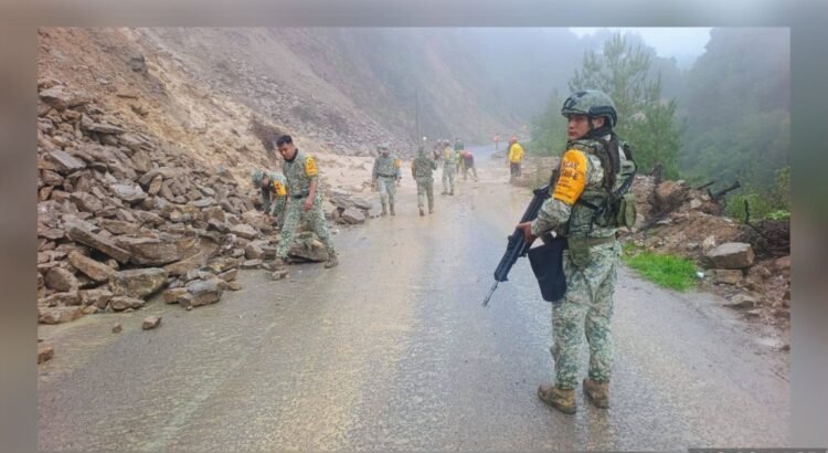 Ejército activa Plan DN-III en Puebla por lluvias del huracán Erick