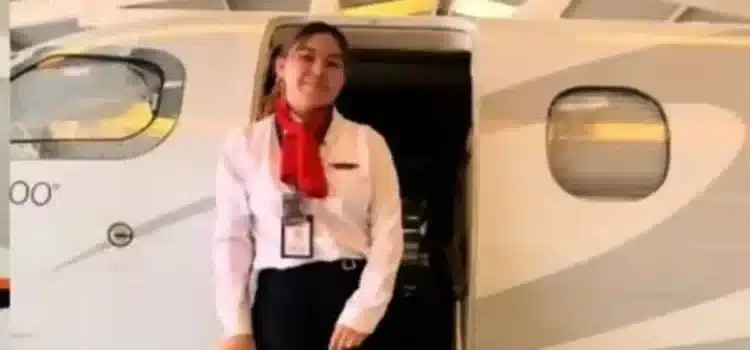 Joven mexicana estudia 7 carreras universitarias simultáneamente Joven mexicana estudia 7 carreras universitarias simultáneamente