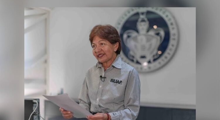 Lilia Cedillo logra reelección a la rectoría de la BUAP