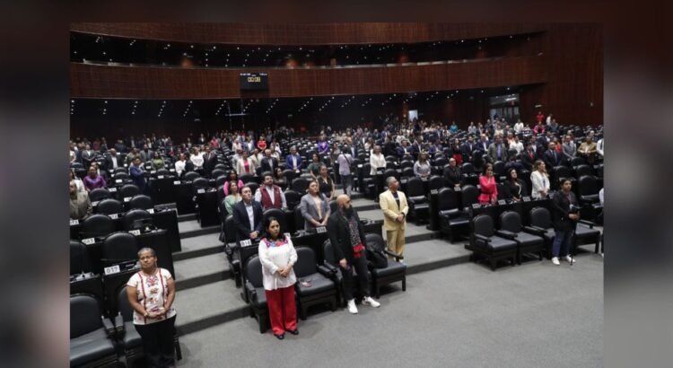 Diputados poblanos gastarán más de un millón en su informe, pese a escaza iniciativas