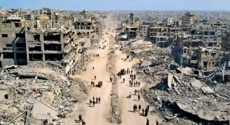 Miles de desplazados regresan a Gaza
