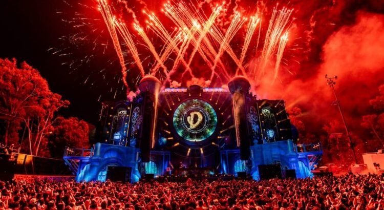 Más de 75 mil personas abarrotan el Dreamfields 2025 en Puebla