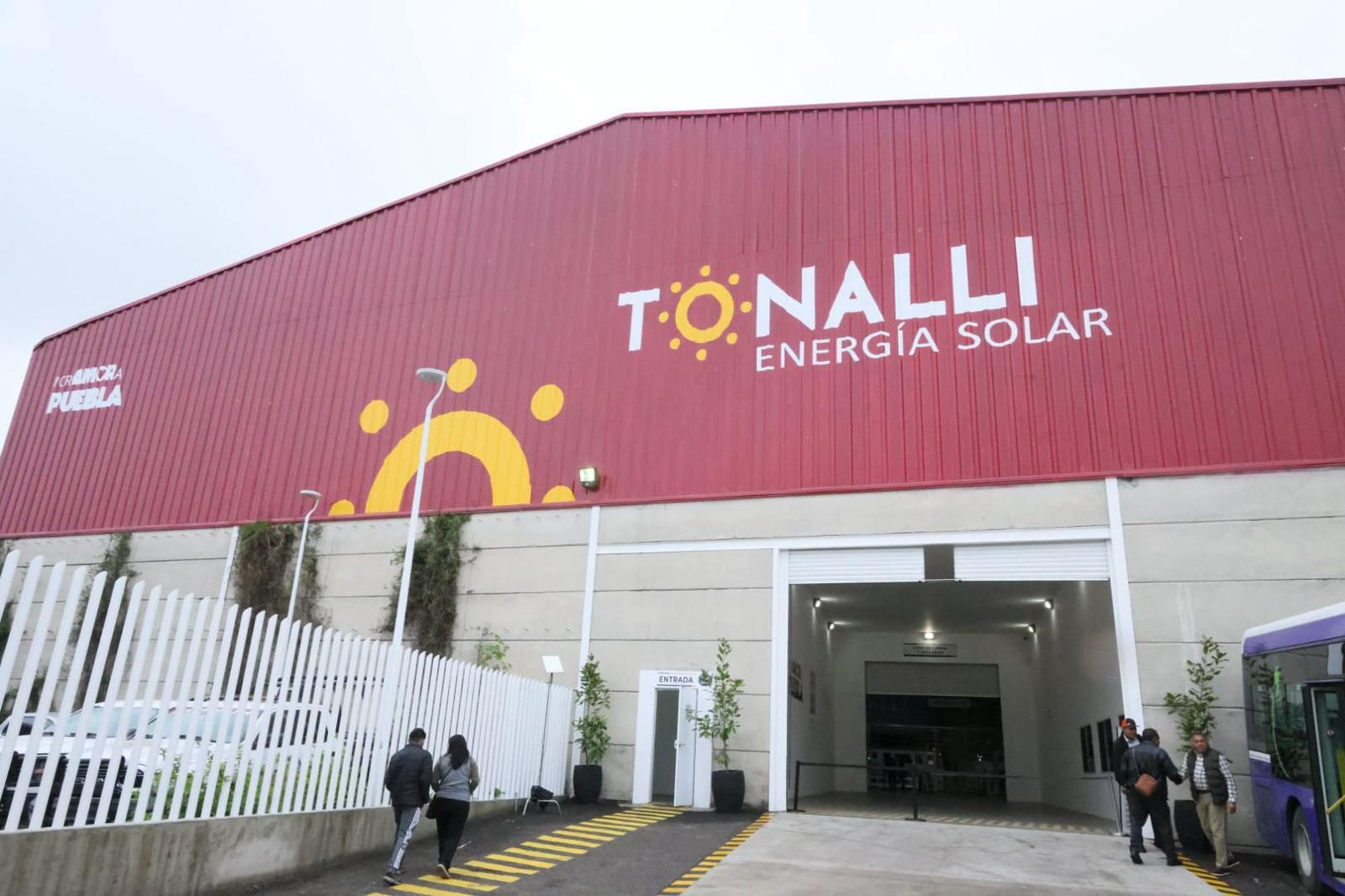Puebla busca convertirse en referente nacional en producción de paneles solares