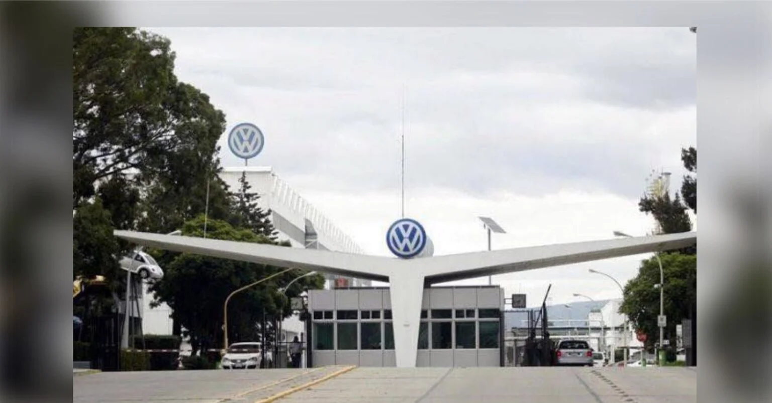Volkswagen avala sindicalización de empleados administrativos en Puebla