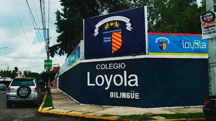 Alarma en colegio de Puebla por alumno que difundió imágenes de armas